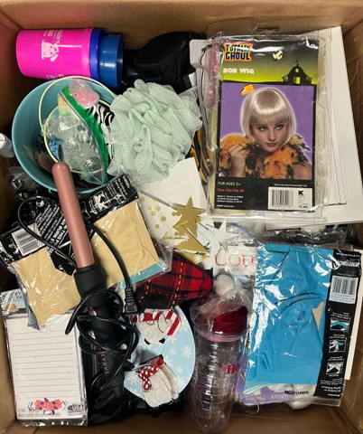 [40] Miscellaneous Brick&Brack - $0.63/lb